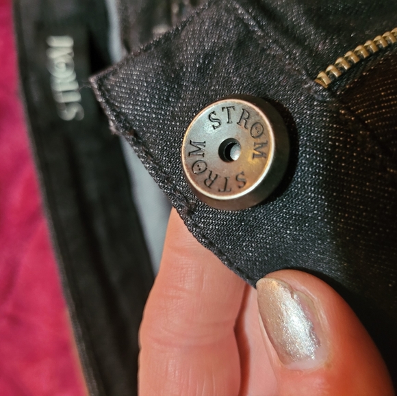 Jeans - Picture 6 of 9